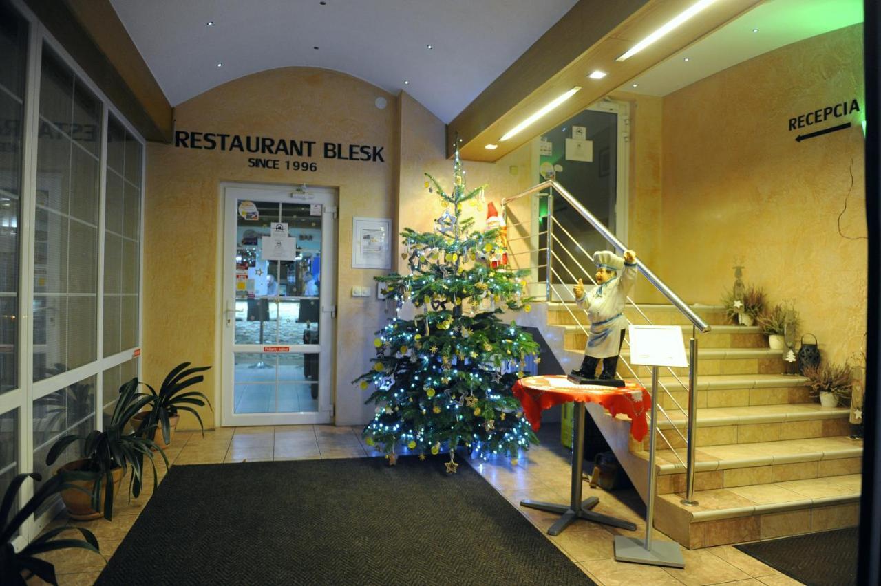 Penzion Blesk Ruzomberok Exterior foto